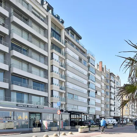 Modern With Stunning Views *