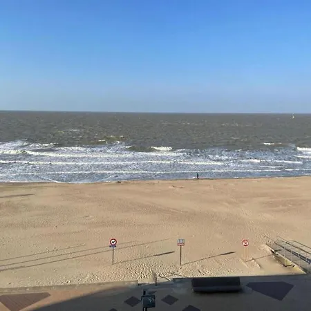 Modern With Stunning Views Appartement Knokke-Heist